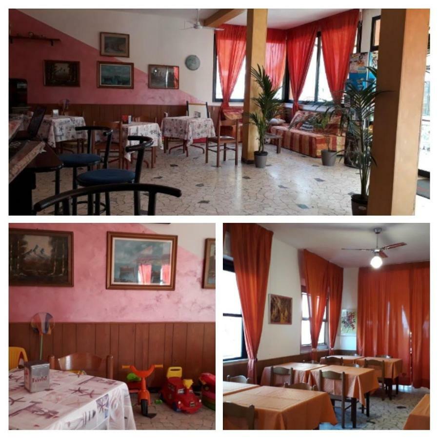 Hotel Rosa Rimini Ngoại thất bức ảnh